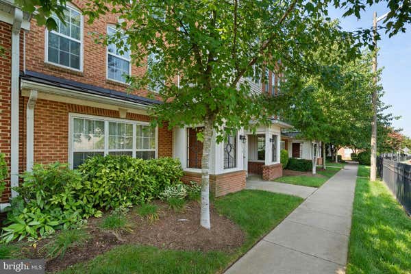 14209 SAINT GERMAIN DR # 27, CENTREVILLE, VA 20121 - Image 1