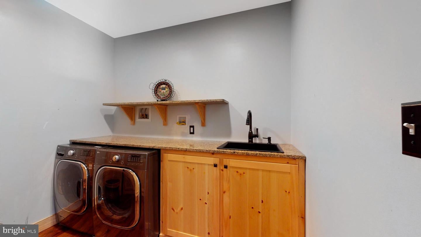 Broomall, Pennsylvania, 19008, United States, 6 Bedrooms Bedrooms, ,8 BathroomsBathrooms,Residential,Active,1738458