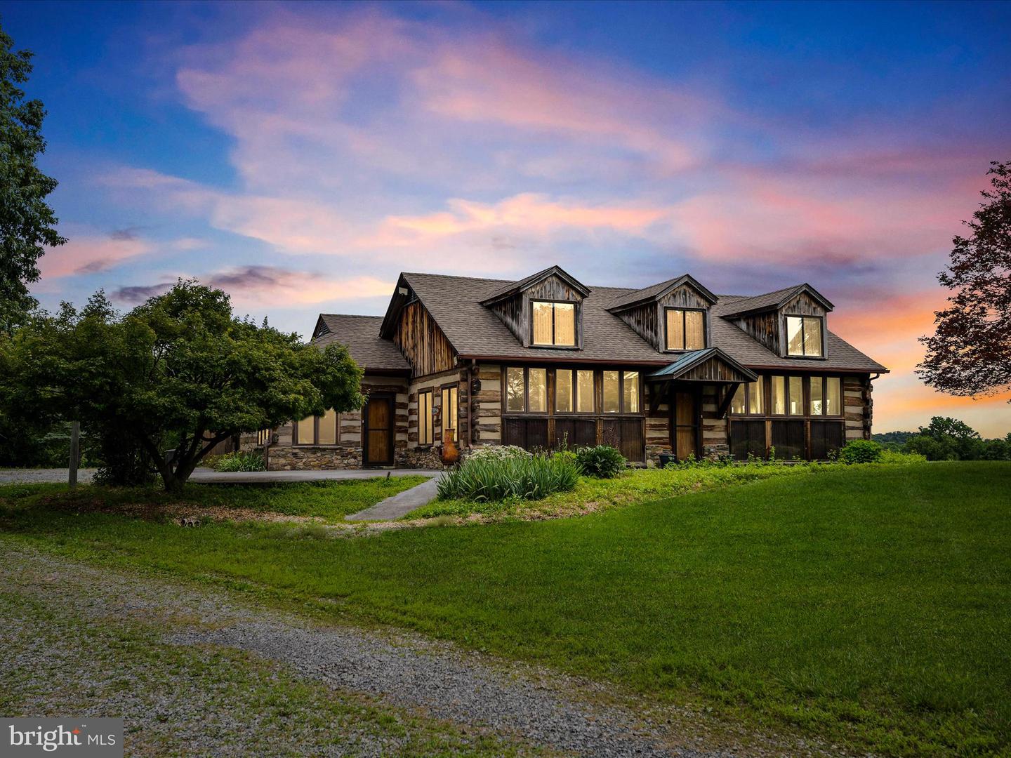 Berryville, Virginia, 22611, United States, 4 Bedrooms Bedrooms, ,3 BathroomsBathrooms,Residential,Active,1884871 Berryville, Virginia, 22611, United States, 4 Bedrooms Bedrooms, ,3 BathroomsBathrooms,Residential,Active,1884871