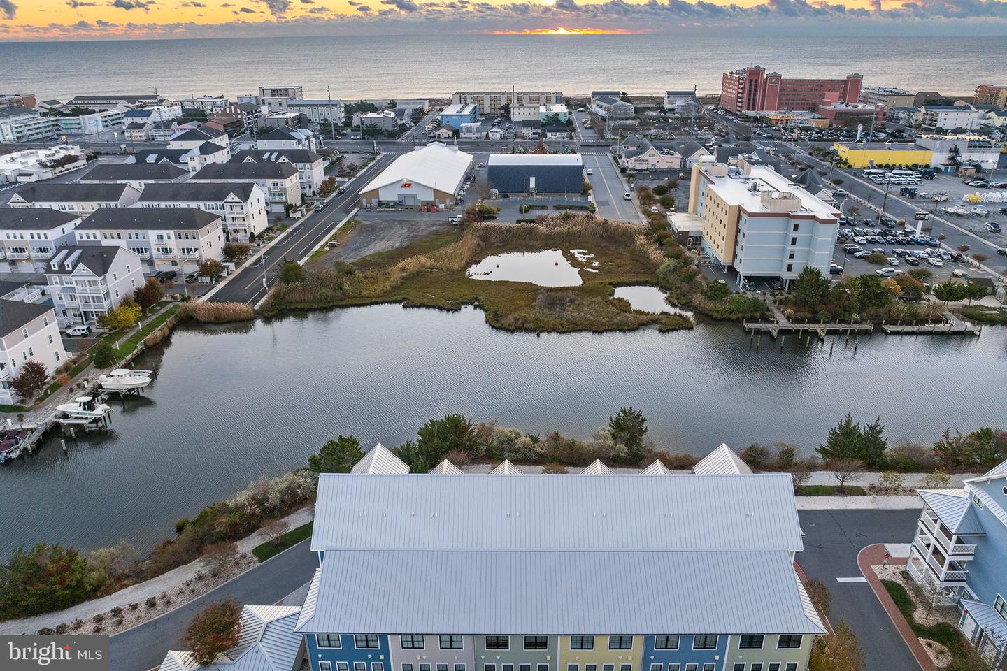 Ocean City, Maryland, 21842, United States, 4 Bedrooms Bedrooms, ,6 BathroomsBathrooms,Residential,Active,1972177
