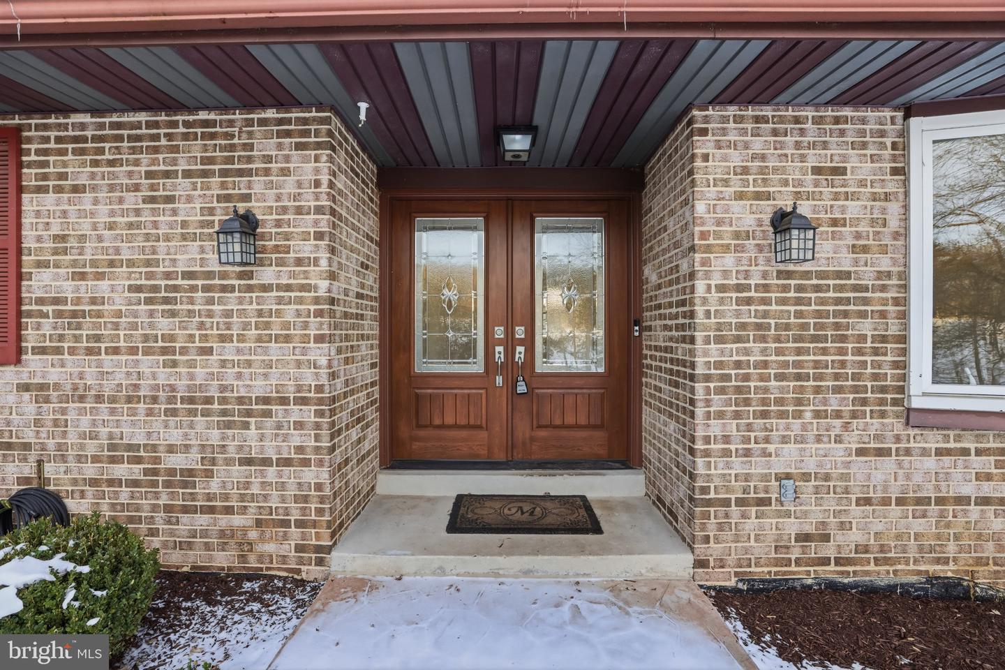 Clarksburg, Maryland, 20871, United States, 5 Bedrooms Bedrooms, ,3 BathroomsBathrooms,Residential,Active,1996277