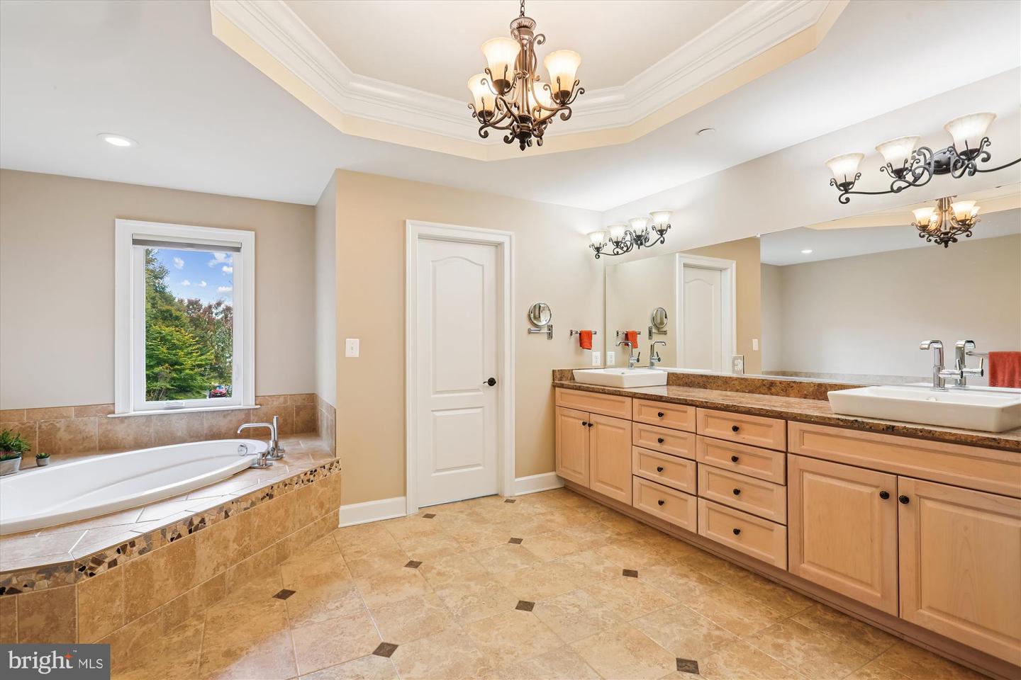 Olney, Maryland, 20832, United States, 4 Bedrooms Bedrooms, ,3 BathroomsBathrooms,Residential,Active,1969632