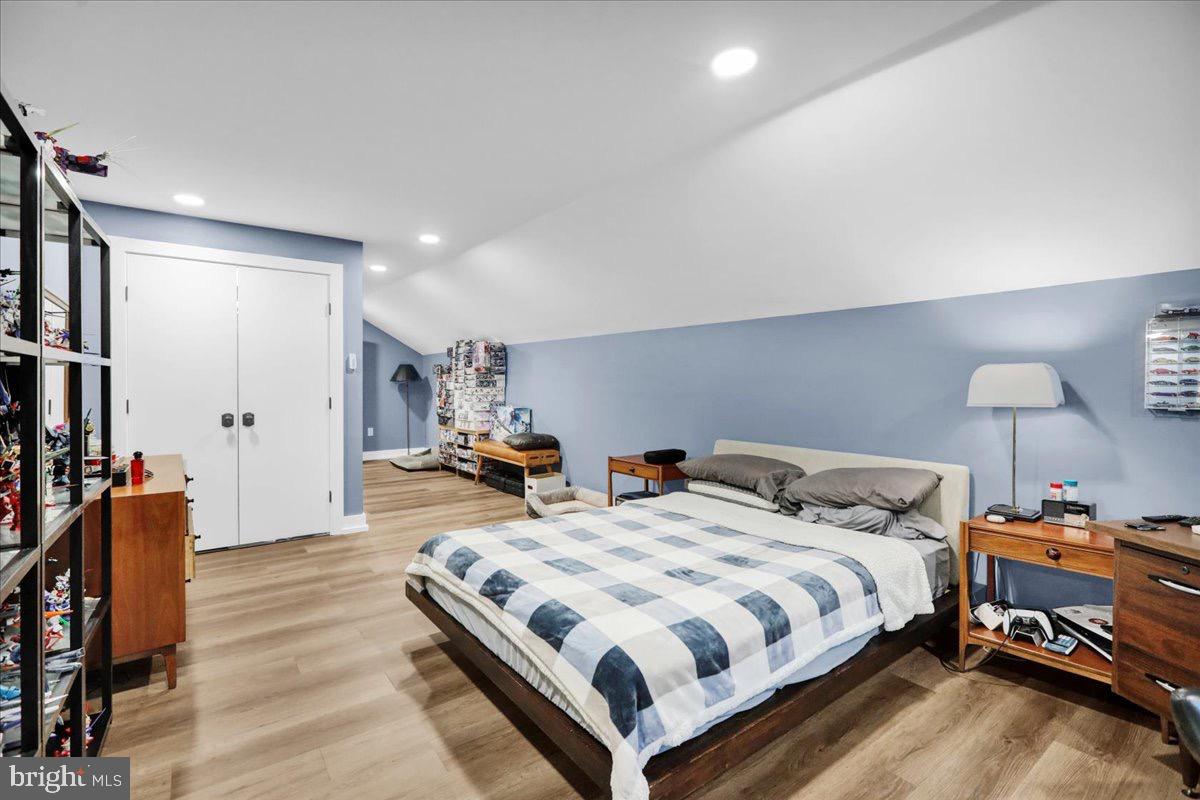 Lancaster, Pennsylvania, 17603, United States, 4 Bedrooms Bedrooms, ,3 BathroomsBathrooms,Residential,Active,1936456