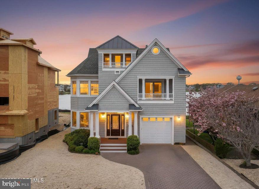 Point Pleasant Beach, New Jersey, 08742, United States, 5 Bedrooms Bedrooms, ,4 BathroomsBathrooms,Residential,Active,2043129