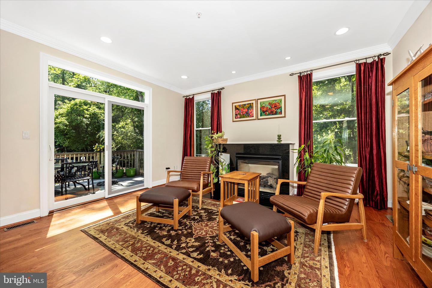 Kensington, Maryland, 20895, United States, 5 Bedrooms Bedrooms, ,5 BathroomsBathrooms,Residential,Active,2044984