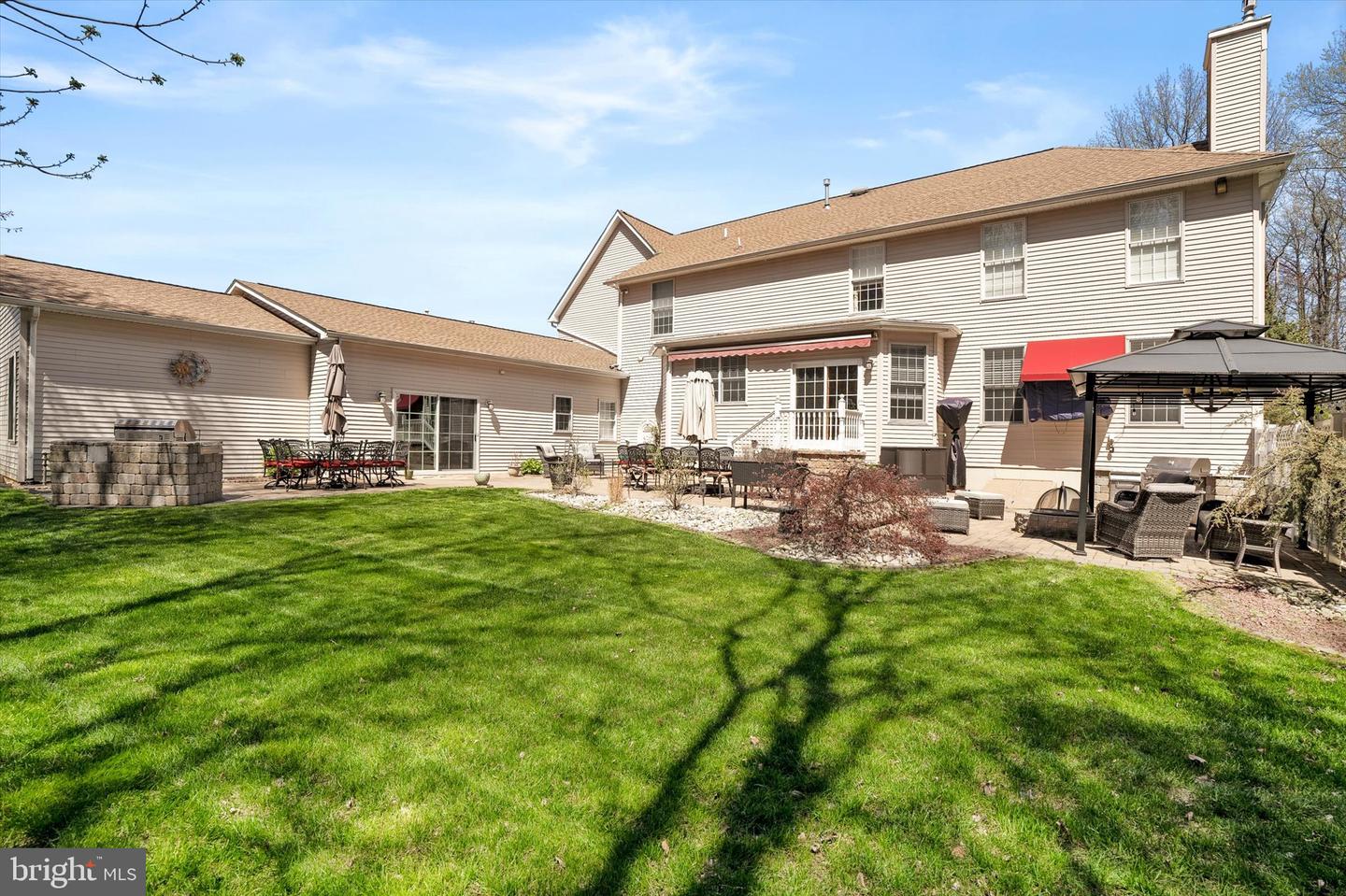 Robbinsville, New Jersey, 08691, United States, 6 Bedrooms Bedrooms, ,6 BathroomsBathrooms,Residential,Active,1953417