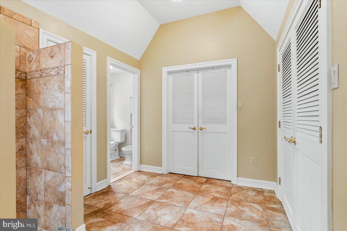 Frederick, Maryland, 21702, United States, 5 Bedrooms Bedrooms, ,8 BathroomsBathrooms,Residential,Active,2002354