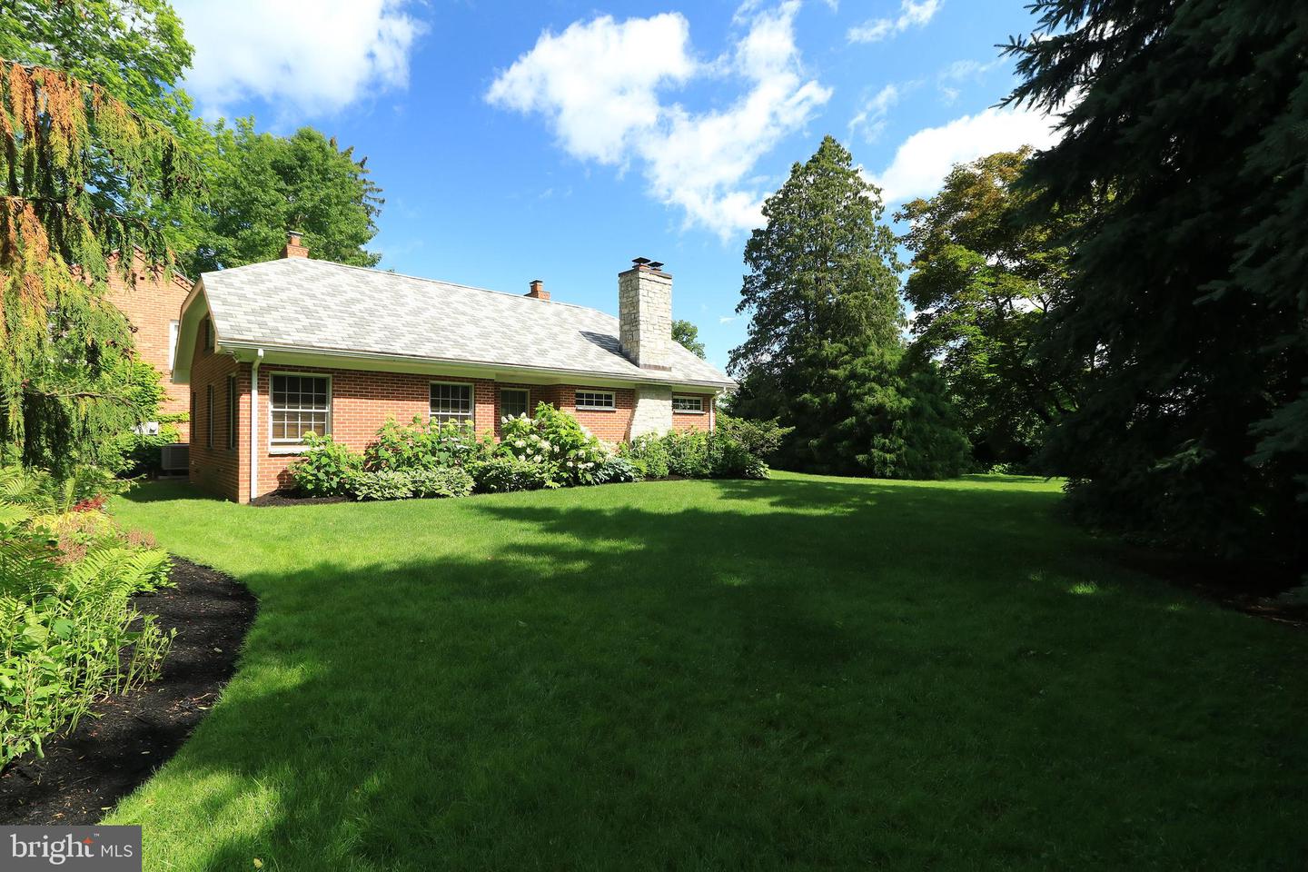 State College, Pennsylvania, 16803, United States, ,3 BathroomsBathrooms,Residential,Active,1867930