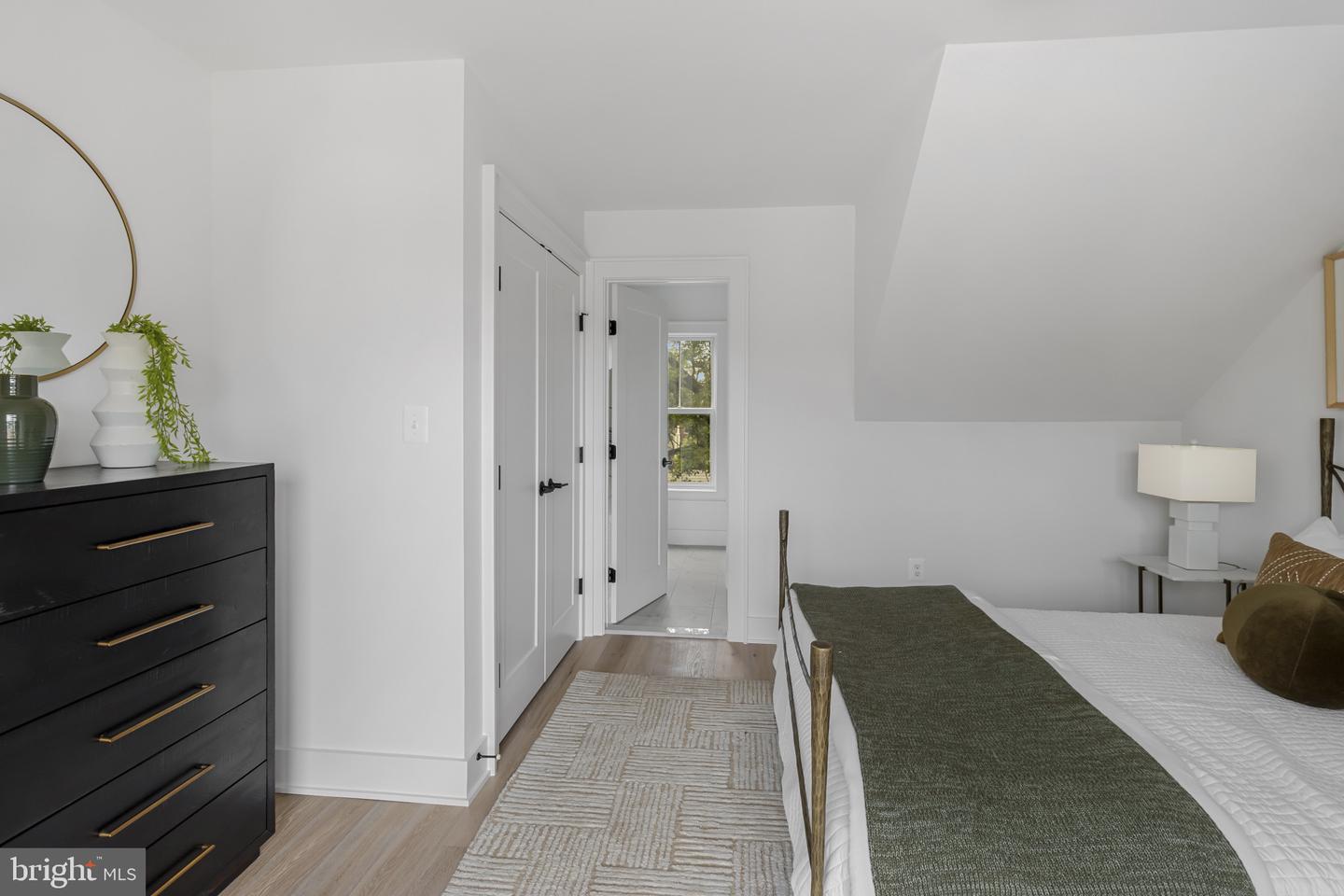 Arlington, Virginia, 22201, United States, 4 Bedrooms Bedrooms, ,5 BathroomsBathrooms,Residential,Active,1943821
