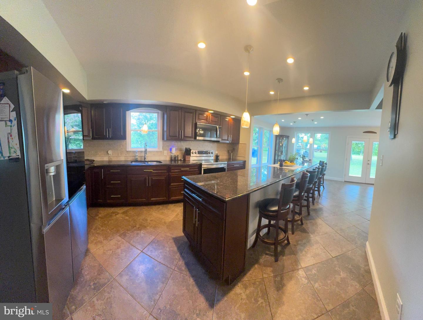 Delanco, New Jersey, 08075, United States, 5 Bedrooms Bedrooms, ,3 BathroomsBathrooms,Residential,Active,1914605