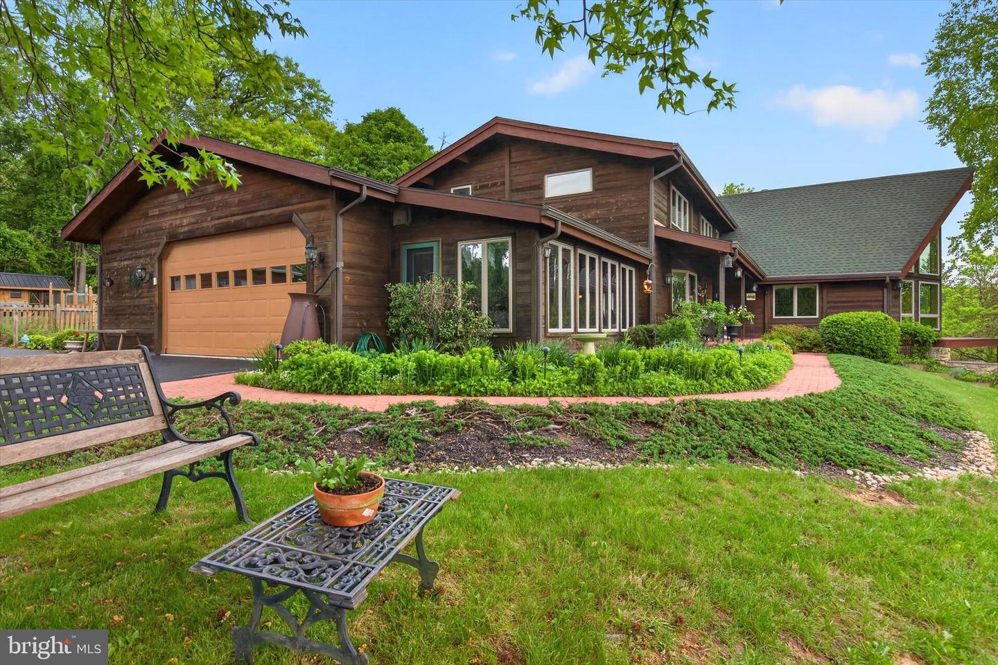 Harrisburg, Pennsylvania, 17112, United States, 3 Bedrooms Bedrooms, ,4 BathroomsBathrooms,Residential,Active,2045613