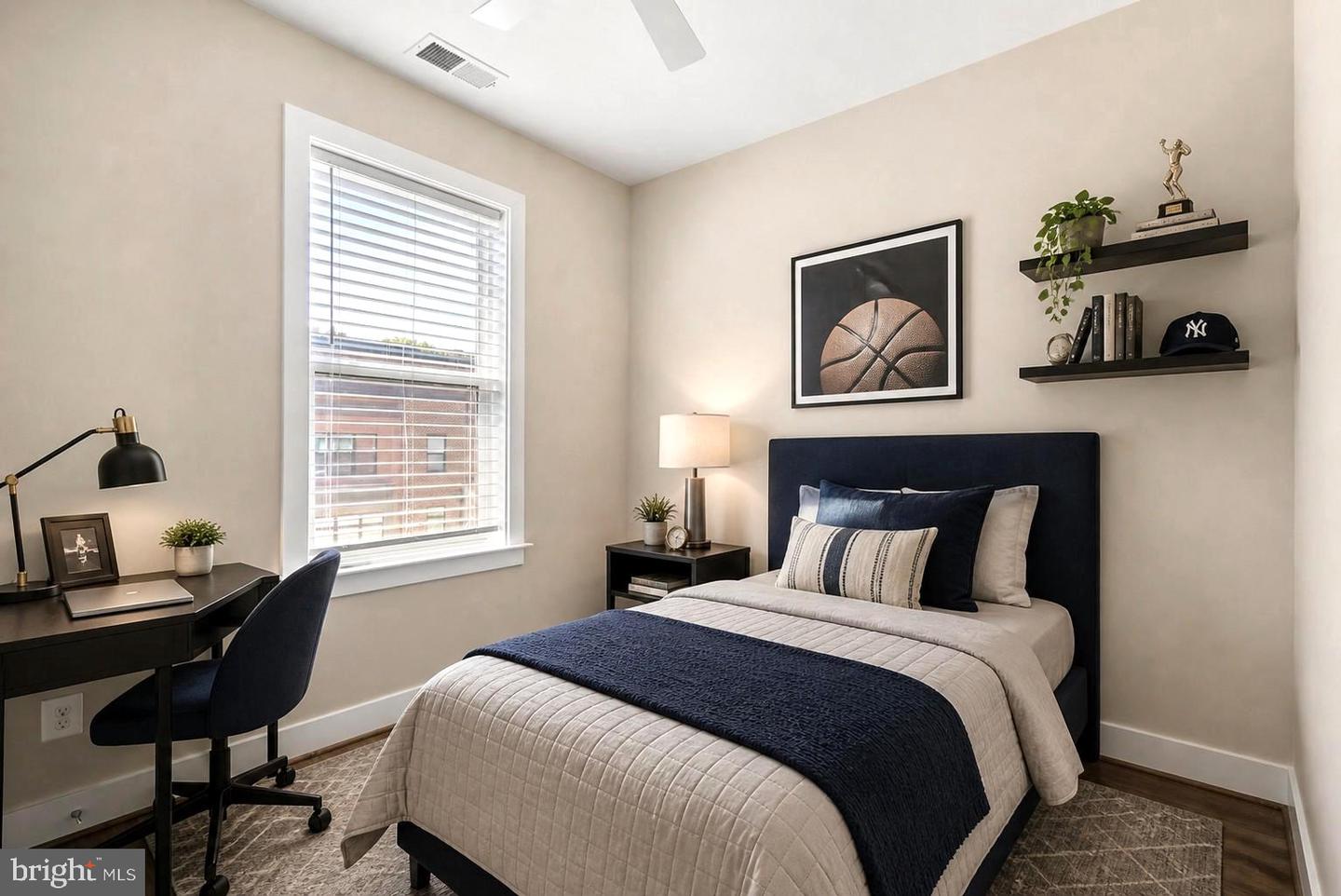 Rockville, Maryland, 20852, United States, 5 Bedrooms Bedrooms, ,5 BathroomsBathrooms,Residential,Active,2044158