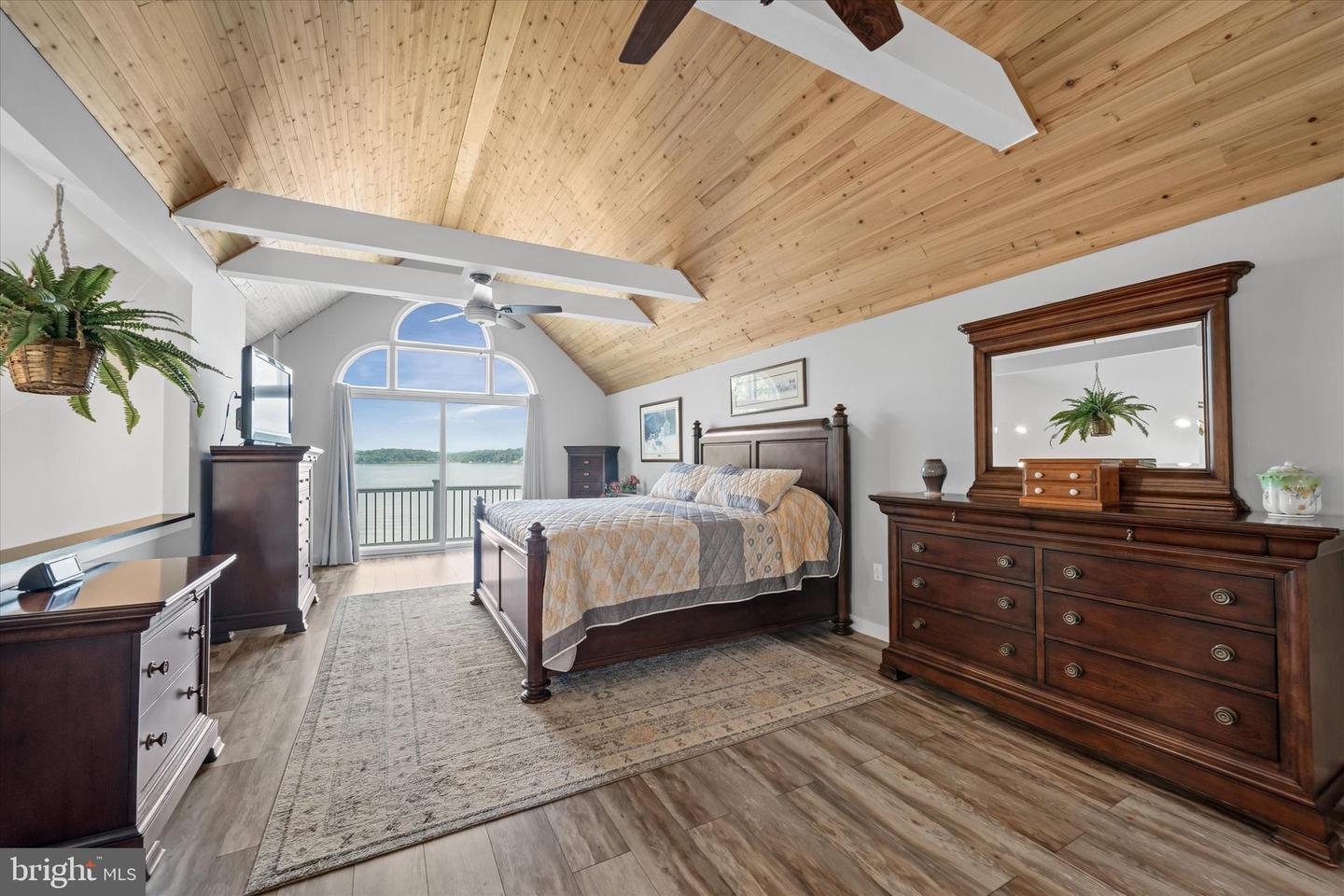 Chesapeake City, Maryland, 21915, United States, 3 Bedrooms Bedrooms, ,4 BathroomsBathrooms,Residential,Active,1914604