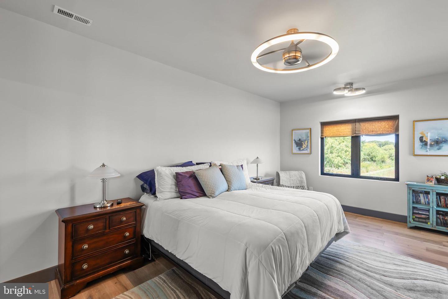 Berryville, Virginia, 22611, United States, 4 Bedrooms Bedrooms, ,4 BathroomsBathrooms,Residential,Active,1945547