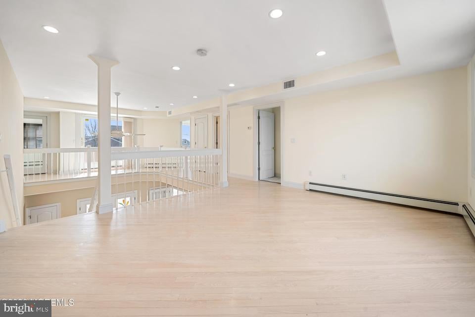 Bayville, New Jersey, 08721, United States, 5 Bedrooms Bedrooms, ,6 BathroomsBathrooms,Residential,Active,2035591