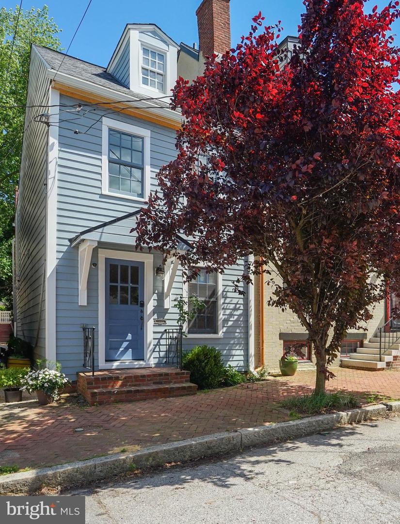 Annapolis, Maryland, 21401, United States, 4 Bedrooms Bedrooms, ,4 BathroomsBathrooms,Residential,Active,2051980