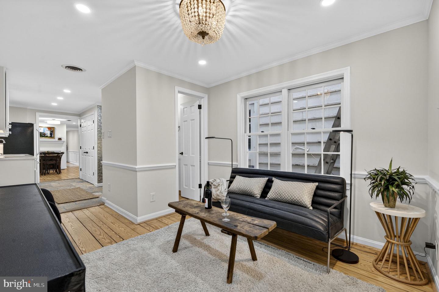 Alexandria, Virginia, 22314, United States, 3 Bedrooms Bedrooms, ,3 BathroomsBathrooms,Residential,Active,2044570