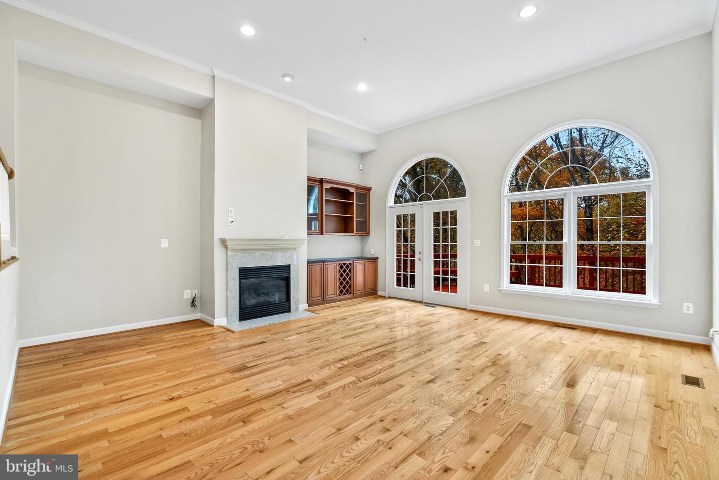 Potomac, Maryland, 20854, United States, 4 Bedrooms Bedrooms, ,4 BathroomsBathrooms,Residential,Active,1973311