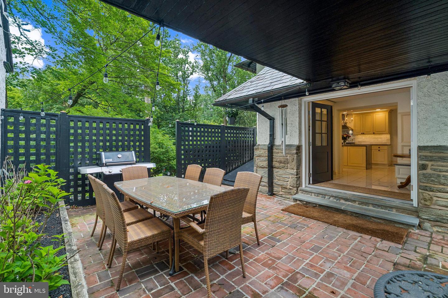 Wayne, Pennsylvania, 19087, United States, 4 Bedrooms Bedrooms, ,5 BathroomsBathrooms,Residential,Active,2003551