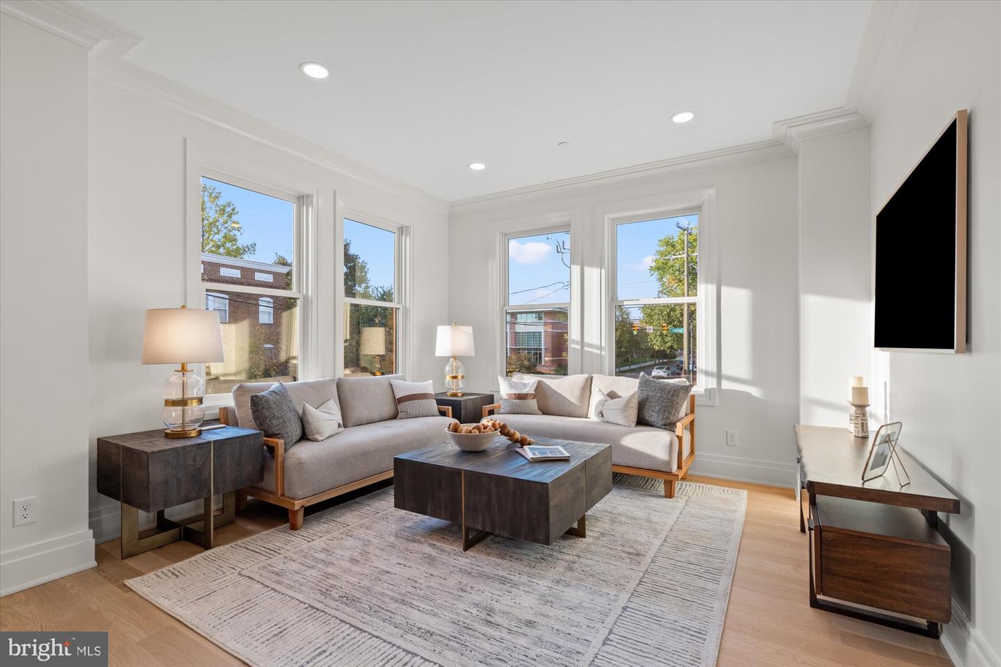 Alexandria, Virginia, 22314, United States, 4 Bedrooms Bedrooms, ,5 BathroomsBathrooms,Residential,Active,1954312