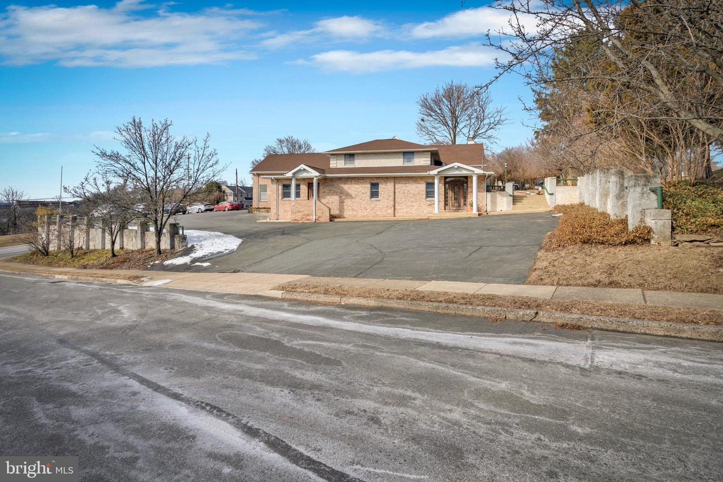 Norristown, Pennsylvania, 19403, United States, ,3 BathroomsBathrooms,Residential,Active,1748201