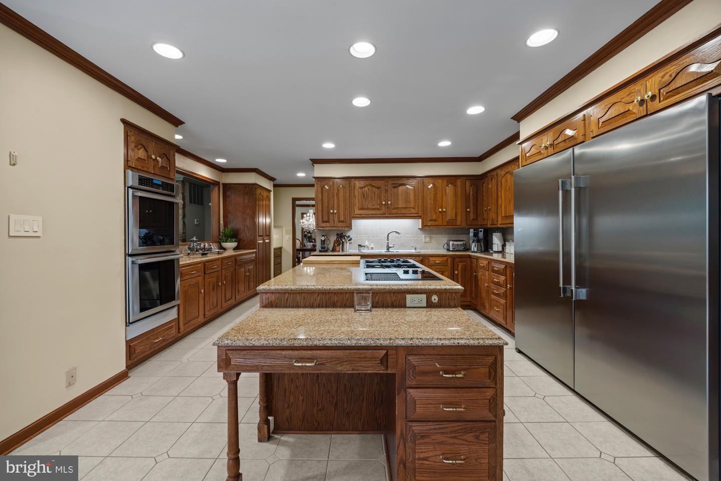 Hammonton, New Jersey, 08037, United States, 5 Bedrooms Bedrooms, ,6 BathroomsBathrooms,Residential,Active,1954441