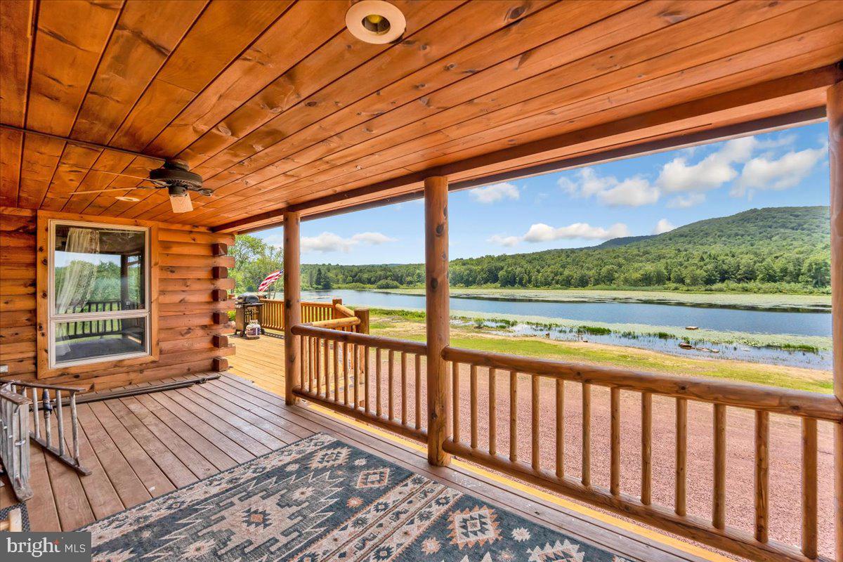 White Haven, Pennsylvania, 18661, United States, 5 Bedrooms Bedrooms, ,3 BathroomsBathrooms,Residential,Active,1888981