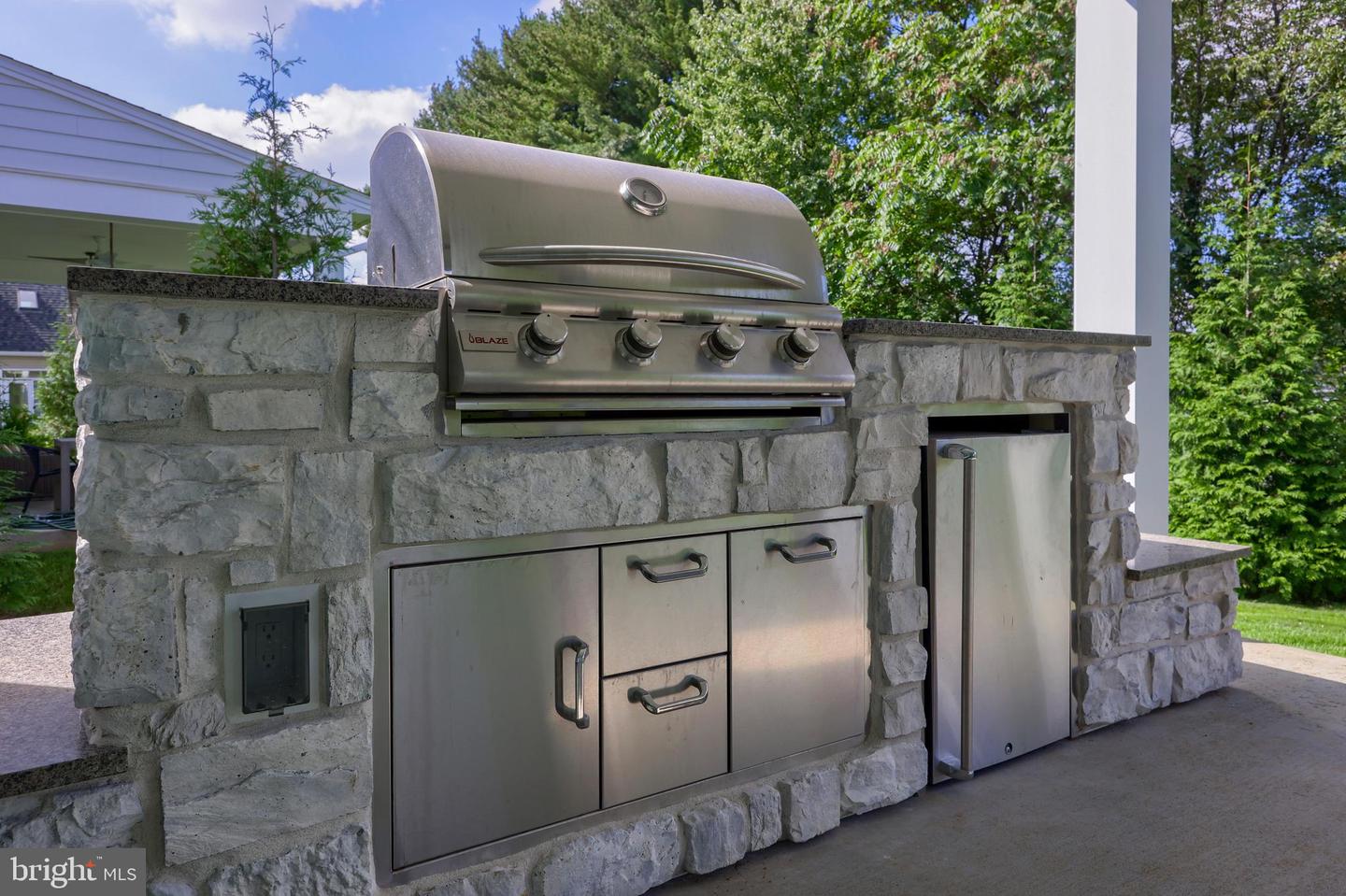 East Petersburg, Pennsylvania, 17520, United States, 4 Bedrooms Bedrooms, ,5 BathroomsBathrooms,Residential,Active,1702111