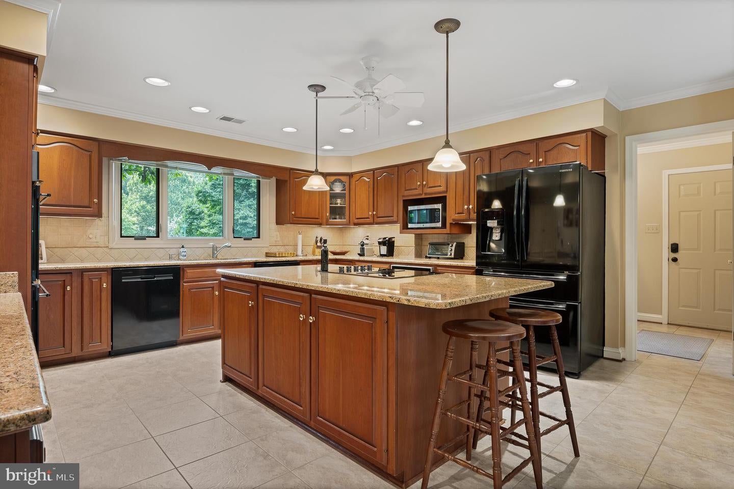 Potomac, Maryland, 20854, United States, 5 Bedrooms Bedrooms, ,6 BathroomsBathrooms,Residential,Active,1988488