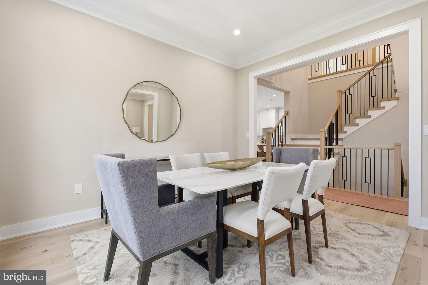 Kensington, Maryland, 20895, United States, 5 Bedrooms Bedrooms, ,5 BathroomsBathrooms,Residential,Active,2007291