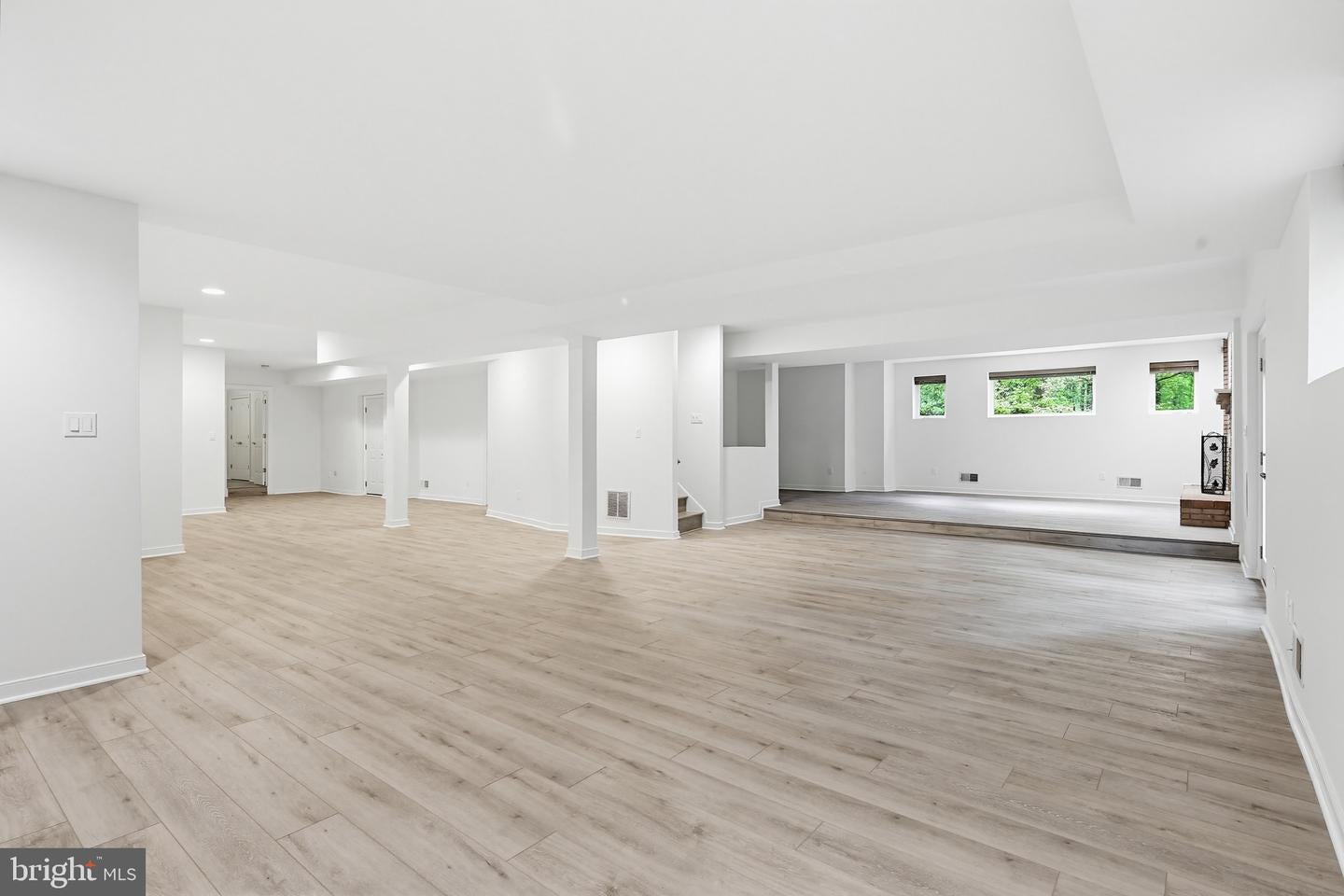 Ellicott City, Maryland, 21042, United States, 5 Bedrooms Bedrooms, ,5 BathroomsBathrooms,Residential,Active,2043423