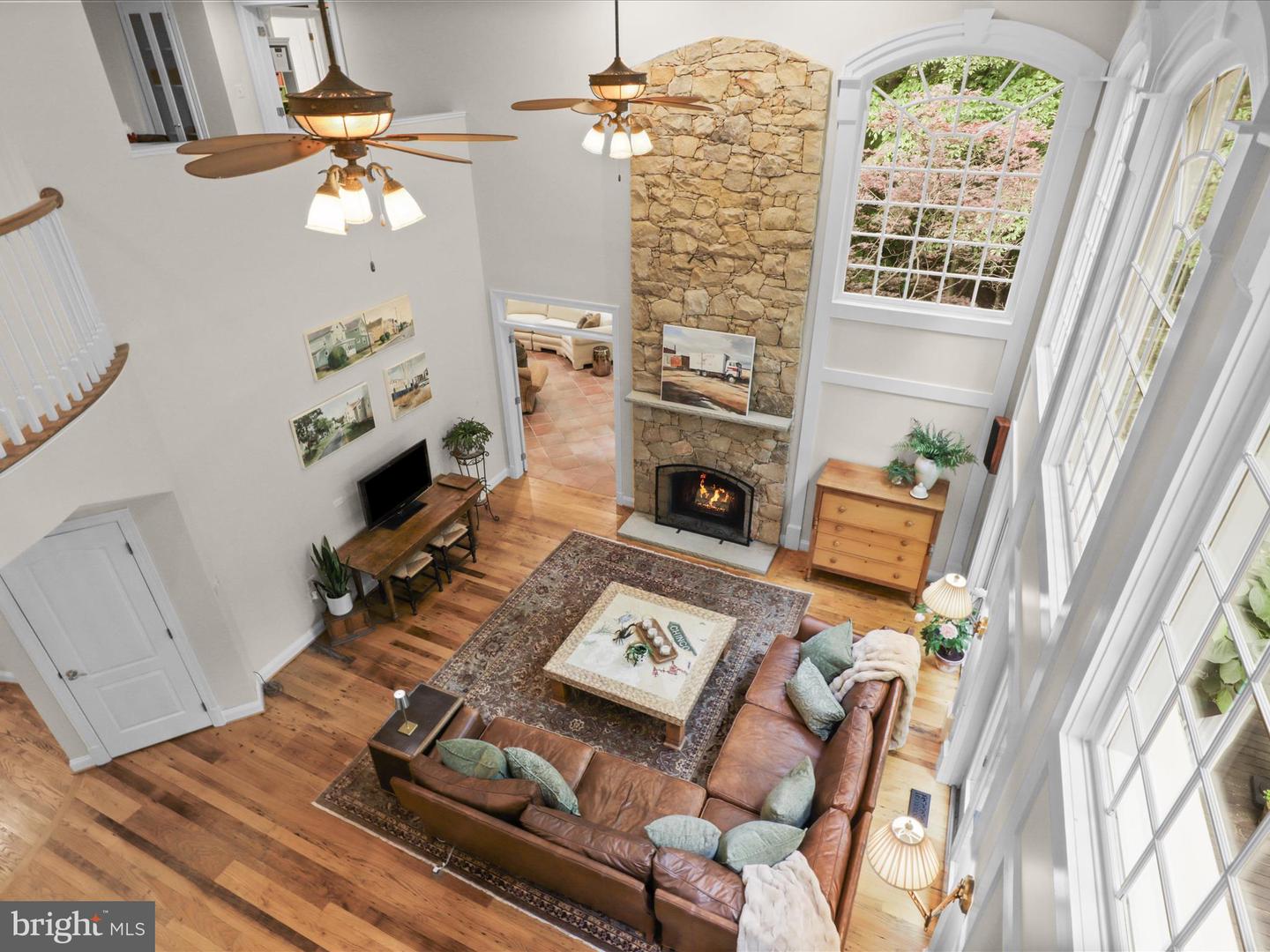 Fairfax Station, Virginia, 22039, United States, 5 Bedrooms Bedrooms, ,5 BathroomsBathrooms,Residential,Active,1943756