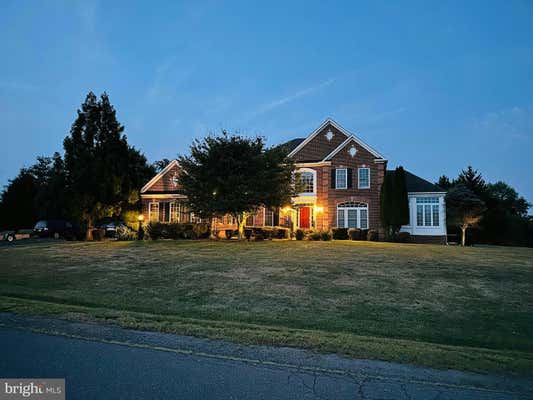 19105 LANCER CIR, PURCELLVILLE, VA 20132 - Image 1