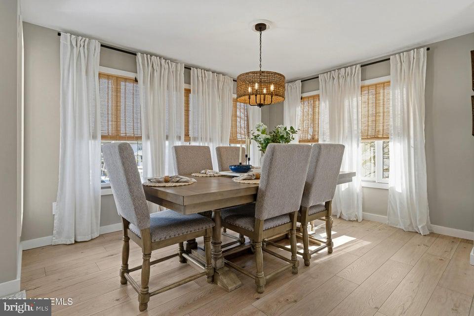 Forked River, New Jersey, 08731, United States, 4 Bedrooms Bedrooms, ,3 BathroomsBathrooms,Residential,Active,1989764