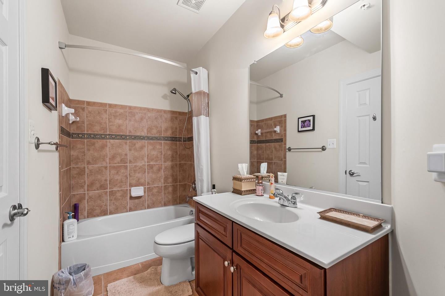 Upper Marlboro, Maryland, 20774, United States, 6 Bedrooms Bedrooms, ,7 BathroomsBathrooms,Residential,Active,1973554