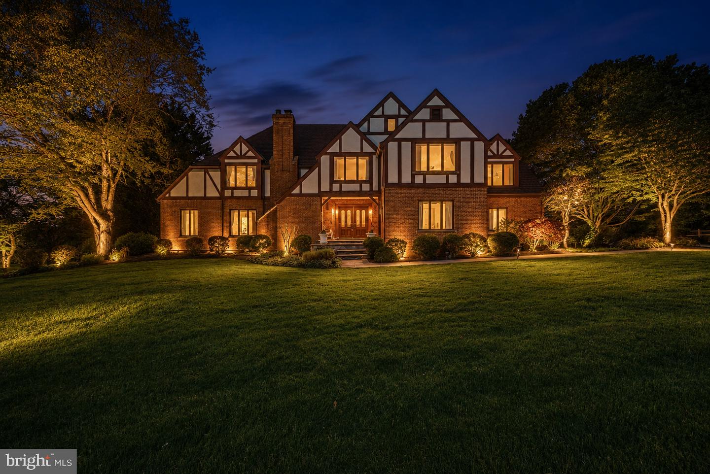 North Potomac, Maryland, 20878, United States, 5 Bedrooms Bedrooms, ,6 BathroomsBathrooms,Residential,Active,2045699