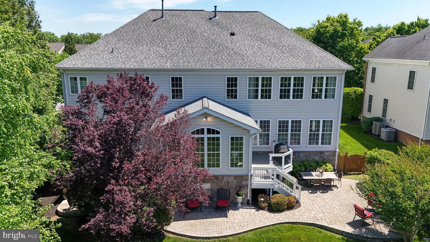 Brambleton, Virginia, 20148, United States, 4 Bedrooms Bedrooms, ,5 BathroomsBathrooms,Residential,Pending,2045666