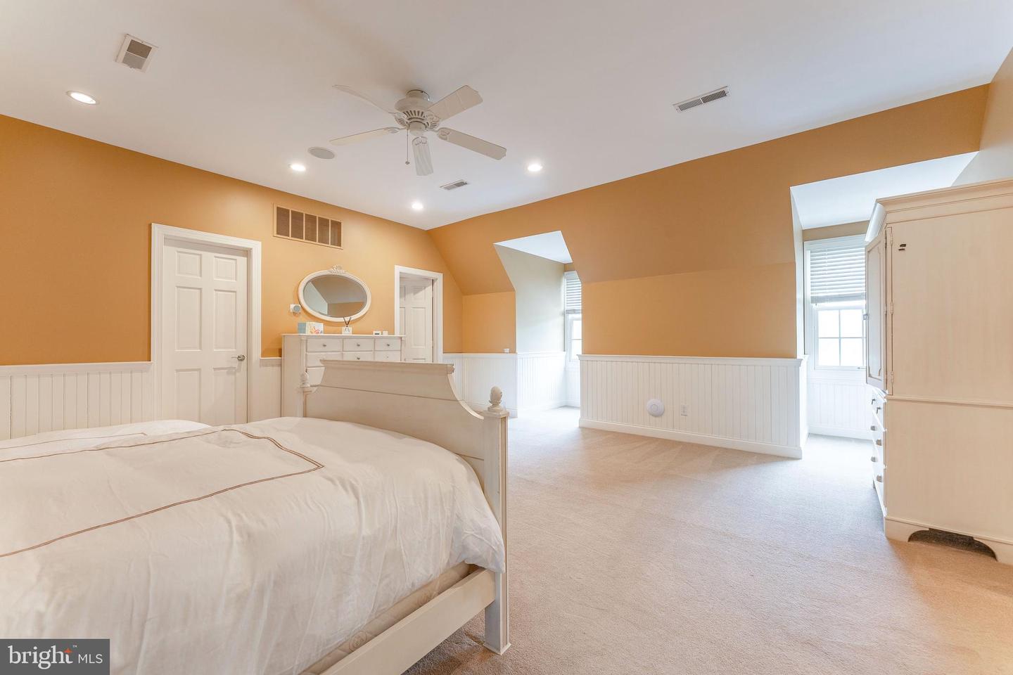 Wilmington, Delaware, 19807, United States, 6 Bedrooms Bedrooms, ,10 BathroomsBathrooms,Residential,Active,1839436