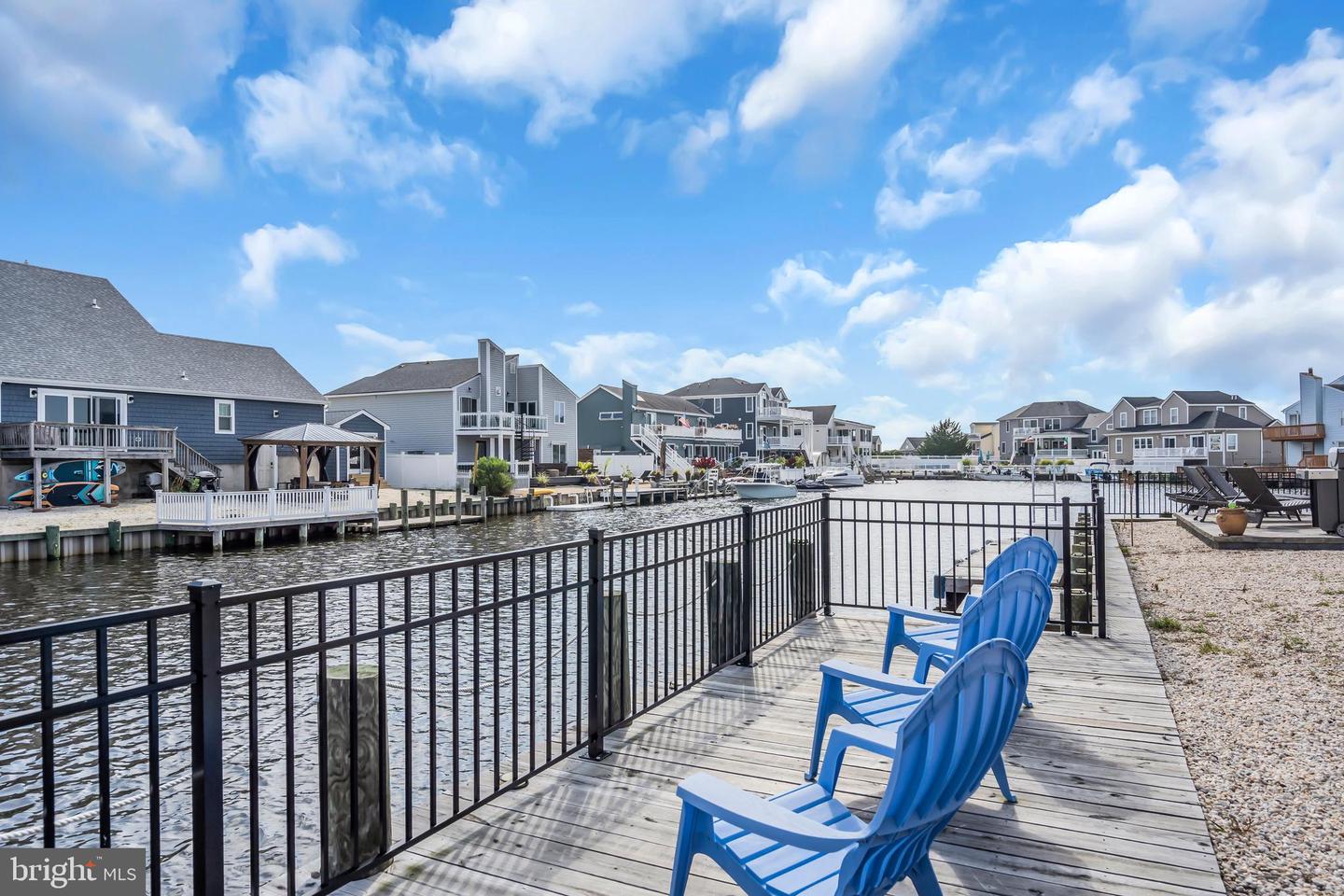 Manahawkin, New Jersey, 08050, United States, 4 Bedrooms Bedrooms, ,2 BathroomsBathrooms,Residential,Active,1919073