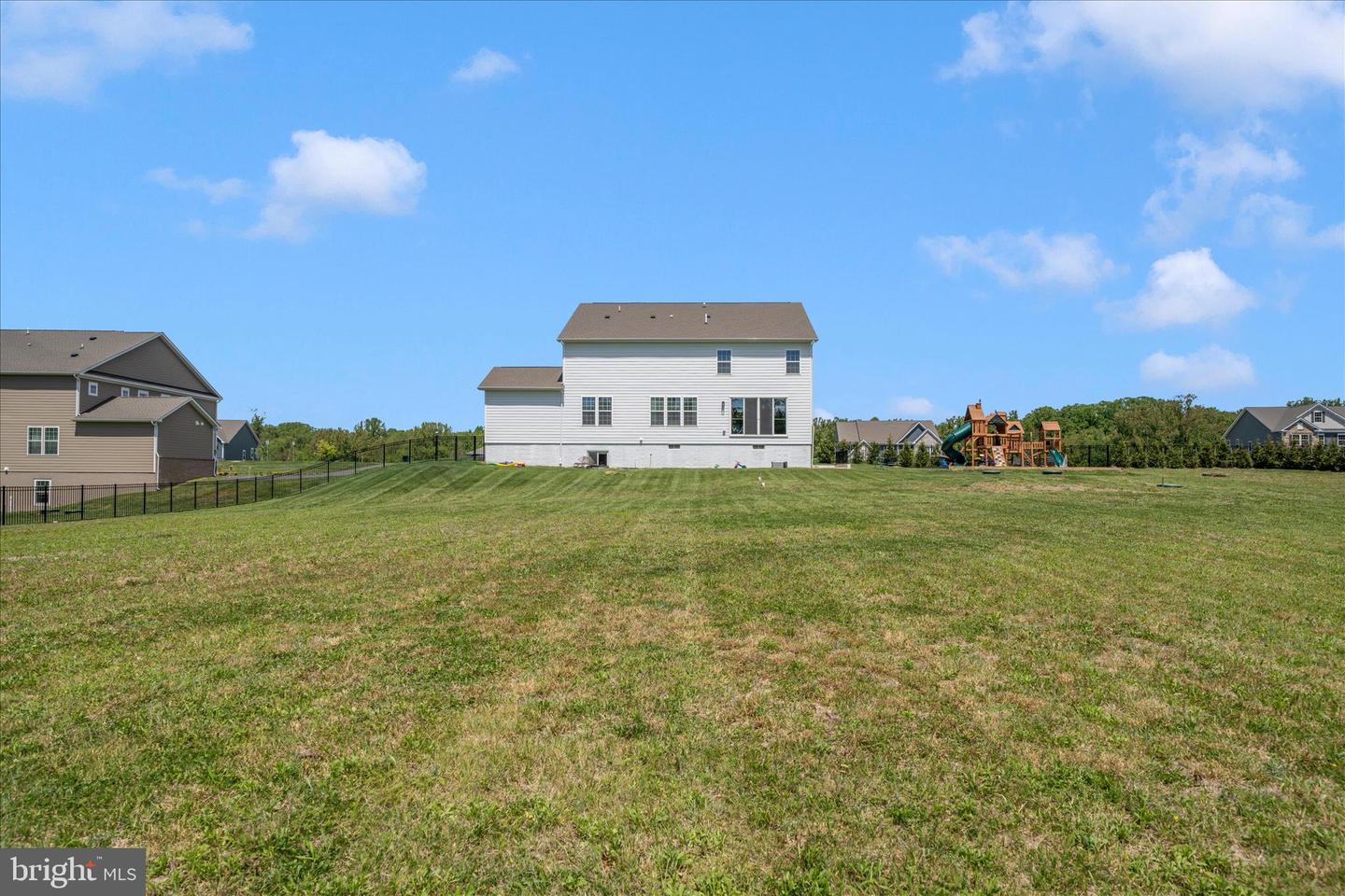 Germantown, Maryland, 20874, United States, 7 Bedrooms Bedrooms, ,6 BathroomsBathrooms,Residential,Active,2045016