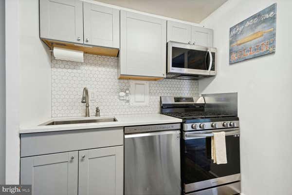 5340 HOLMES RUN PKWY UNIT 1510, ALEXANDRIA, VA 22304 - Image 1