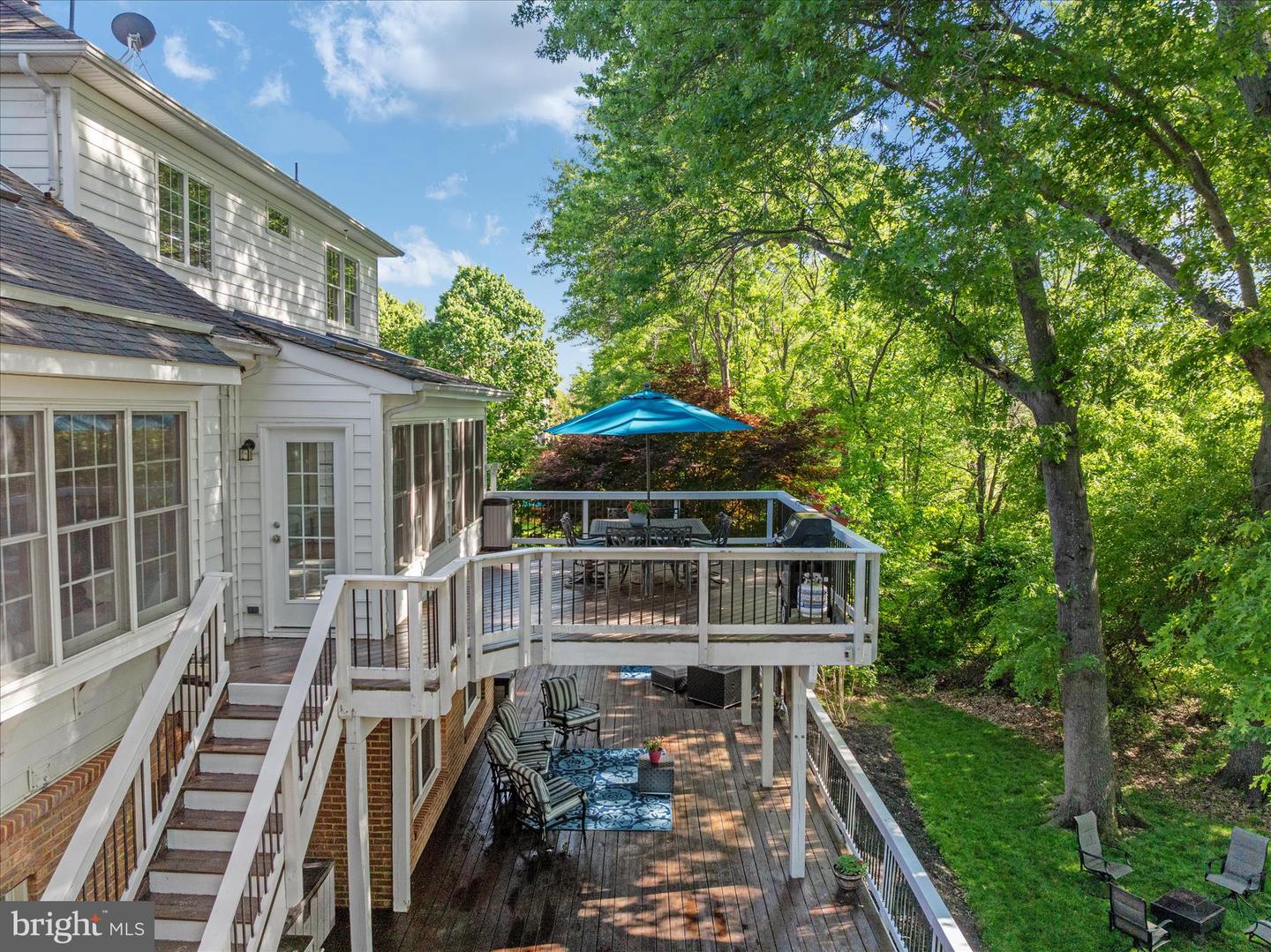 Haymarket, Virginia, 20169, United States, 5 Bedrooms Bedrooms, ,5 BathroomsBathrooms,Residential,Pending,2045778