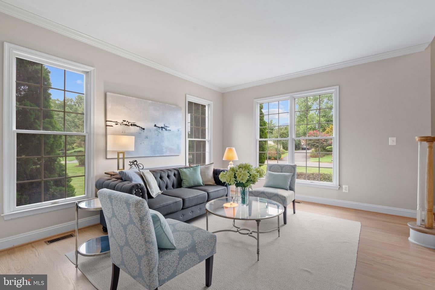 Oakton, Virginia, 22124, United States, 5 Bedrooms Bedrooms, ,5 BathroomsBathrooms,Residential,Active,1926902