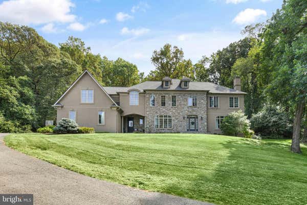 12 WOODS WAY, WYOMISSING, PA 19610 - Image 1