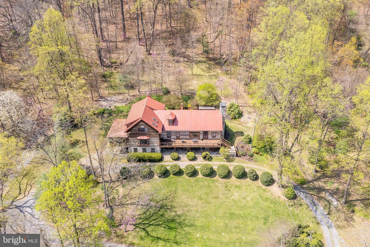 Winchester, Virginia, 22602, United States, 4 Bedrooms Bedrooms, ,4 BathroomsBathrooms,Residential,Active,2041509