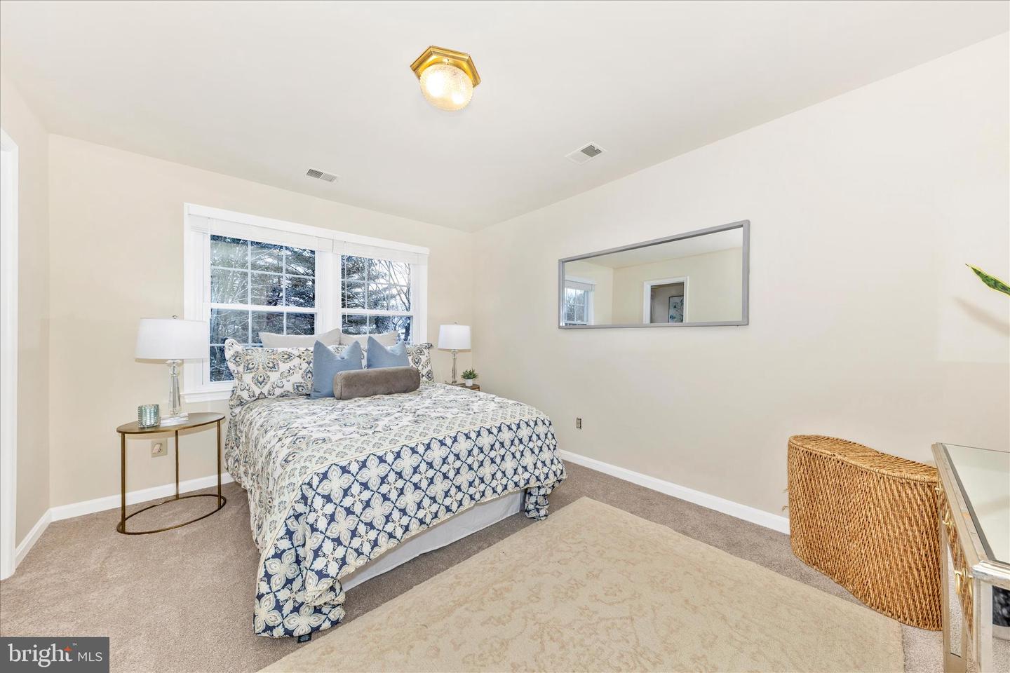 Potomac, Maryland, 20854, United States, 4 Bedrooms Bedrooms, ,5 BathroomsBathrooms,Residential,Active,2002617