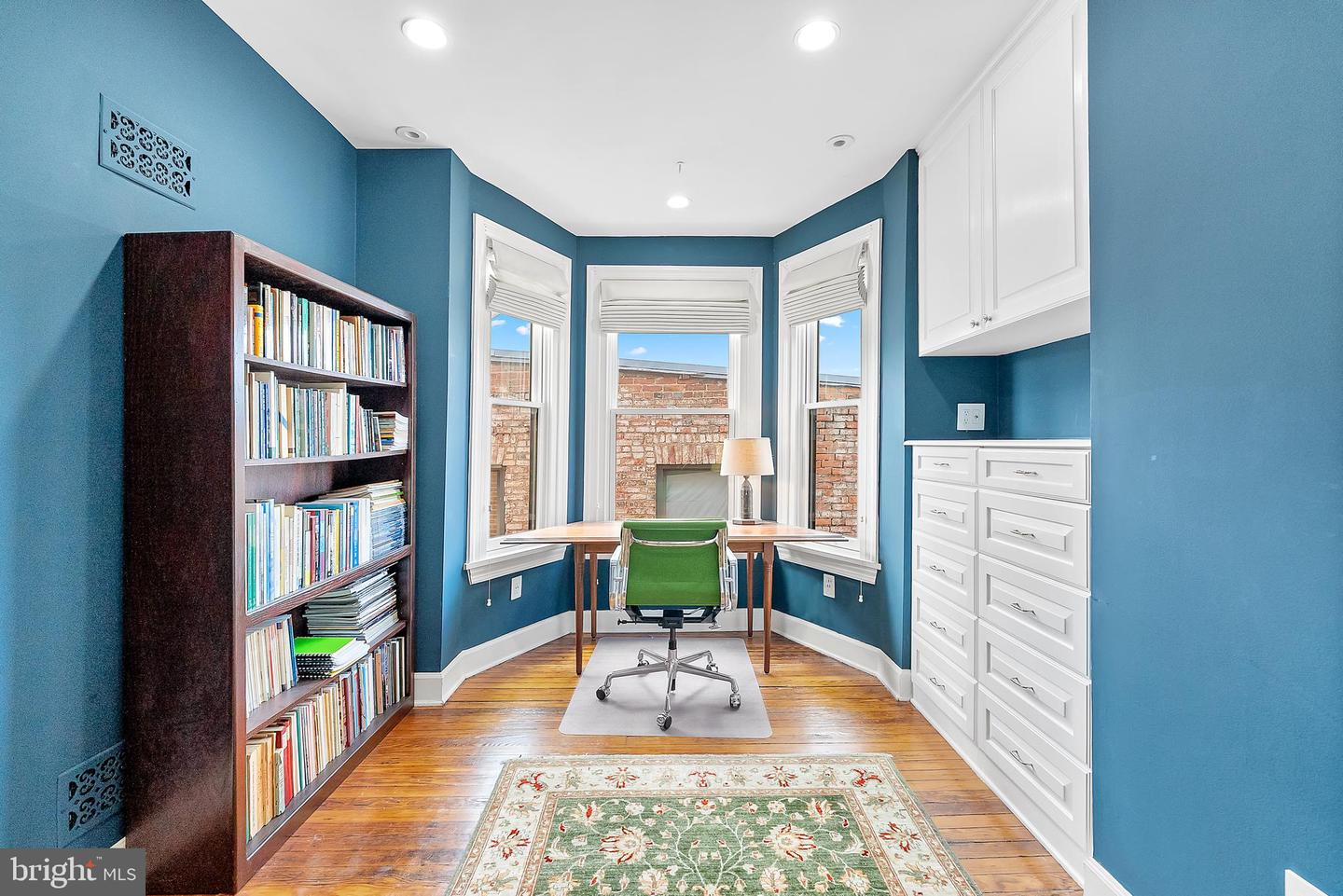 Washington, District Of Columbia, 20005, United States, 3 Bedrooms Bedrooms, ,4 BathroomsBathrooms,Residential,Active,1943762