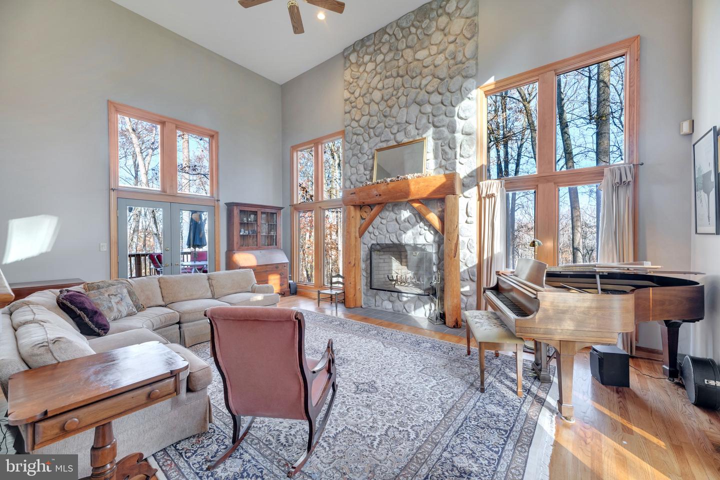 Ellicott City, Maryland, 21042, United States, 5 Bedrooms Bedrooms, ,5 BathroomsBathrooms,Residential,Active,1988714