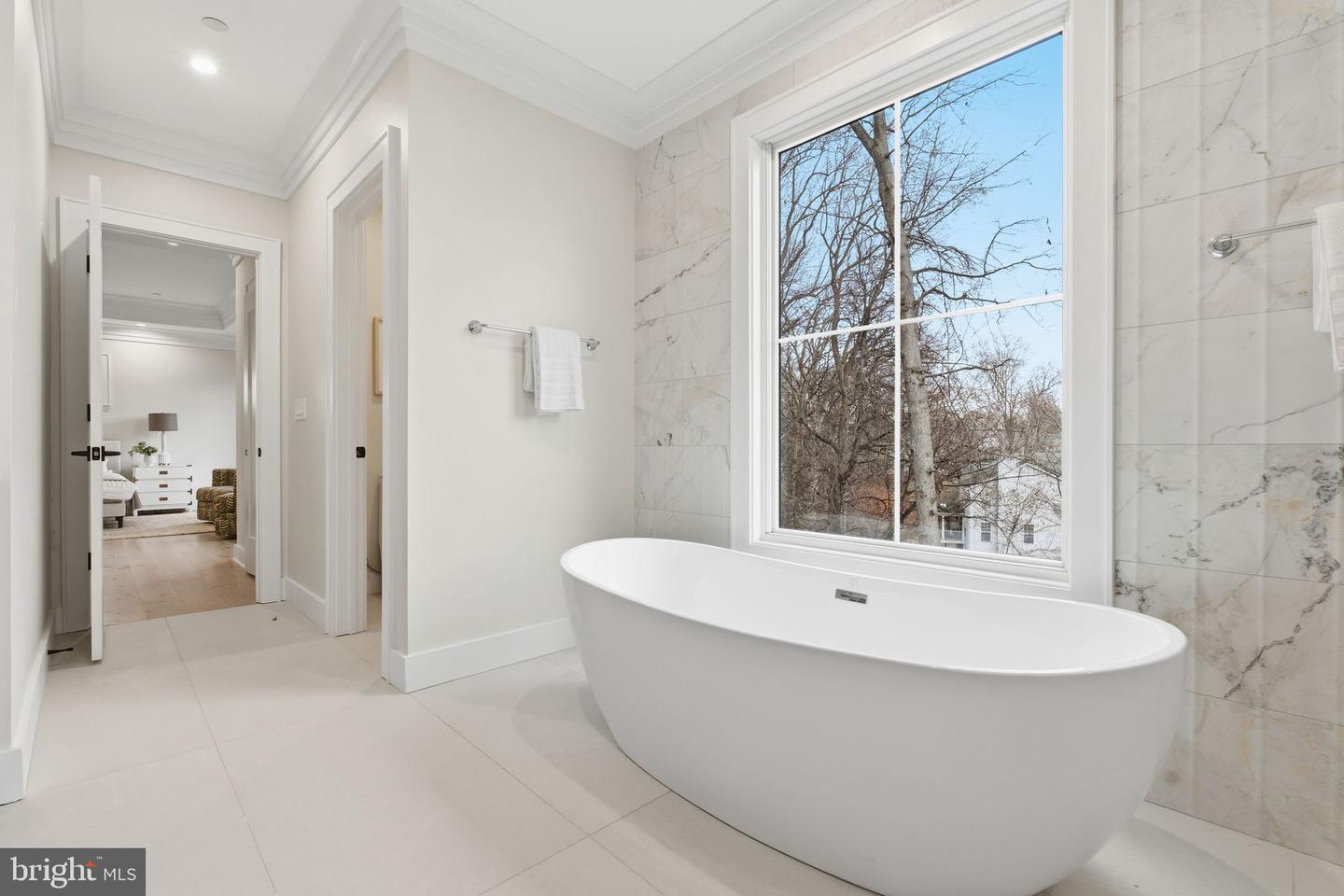 Kensington, Maryland, 20895, United States, 5 Bedrooms Bedrooms, ,5 BathroomsBathrooms,Residential,Active,2007291