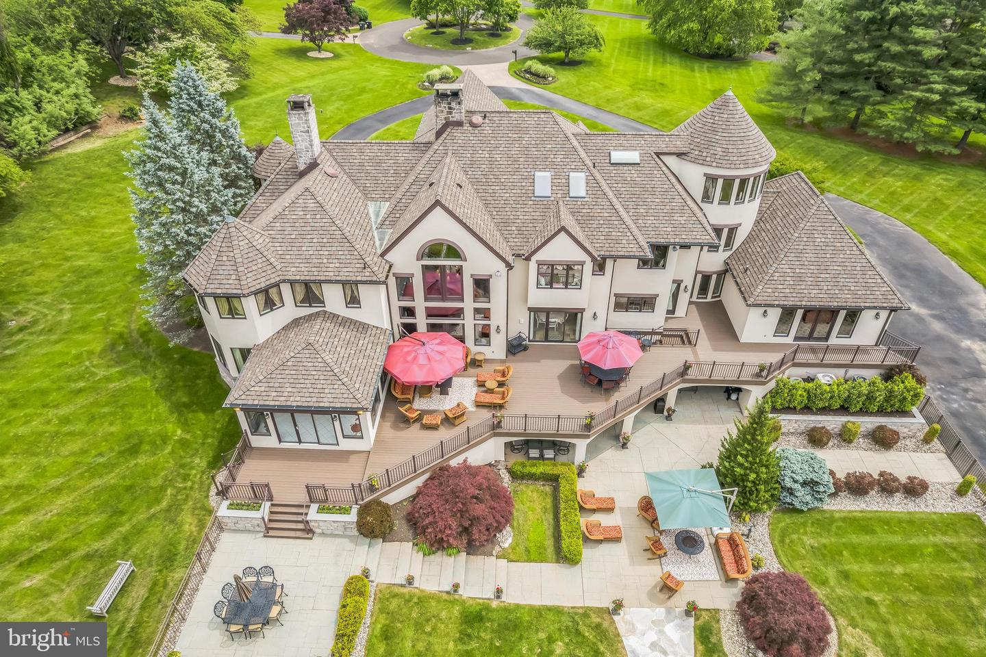 Newtown, Pennsylvania, 18940, United States, 6 Bedrooms Bedrooms, ,6 BathroomsBathrooms,Residential,Active,1849543